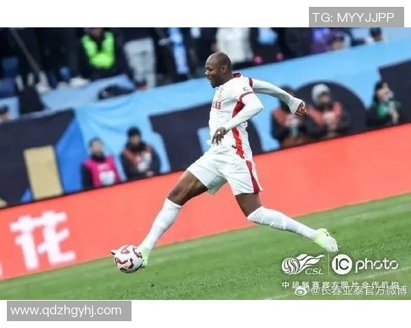 今日篮球足球焦点聚焦：明星球员伤情更新 足球联赛精彩战报一览